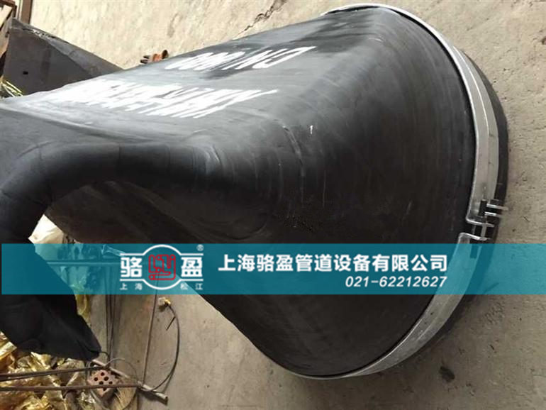 彎嘴法蘭式<a href=http://m.americhimarketing.com/ target=_blank class=infotextkey><a href=http://m.americhimarketing.com target=_blank class=infotextkey>鴨嘴閥</a></a>結(jié)構(gòu)圖